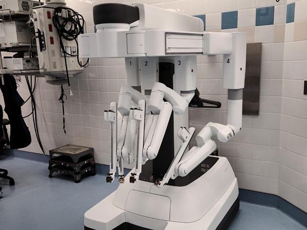 daVinci robotic surgery